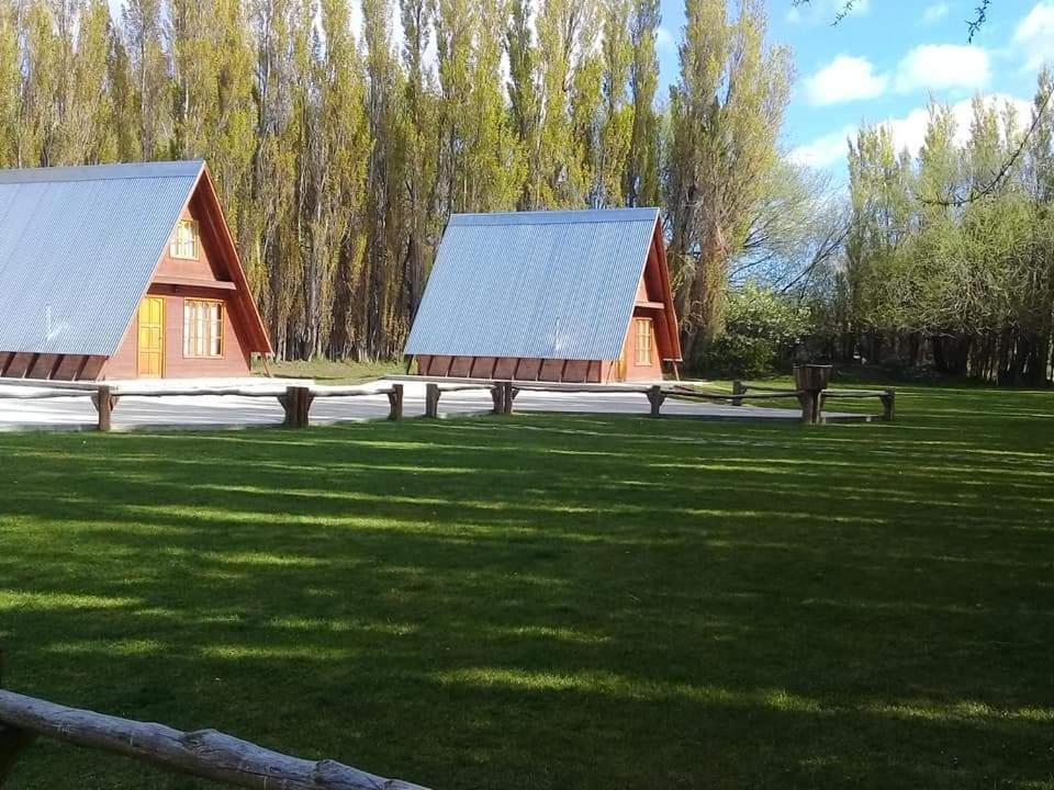 Hosteria & Cabanas Rio Fenix Perito Moreno Exterior photo