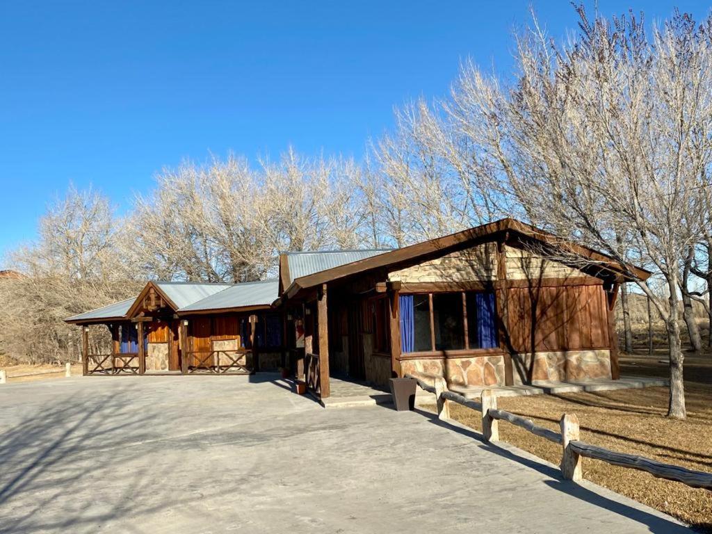 Hosteria & Cabanas Rio Fenix Perito Moreno Exterior photo